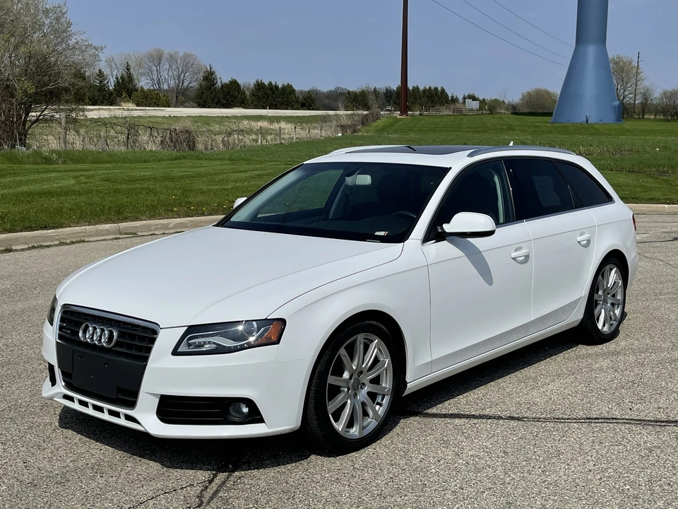 2010 Audi B8 A4 - Image 9 of 31