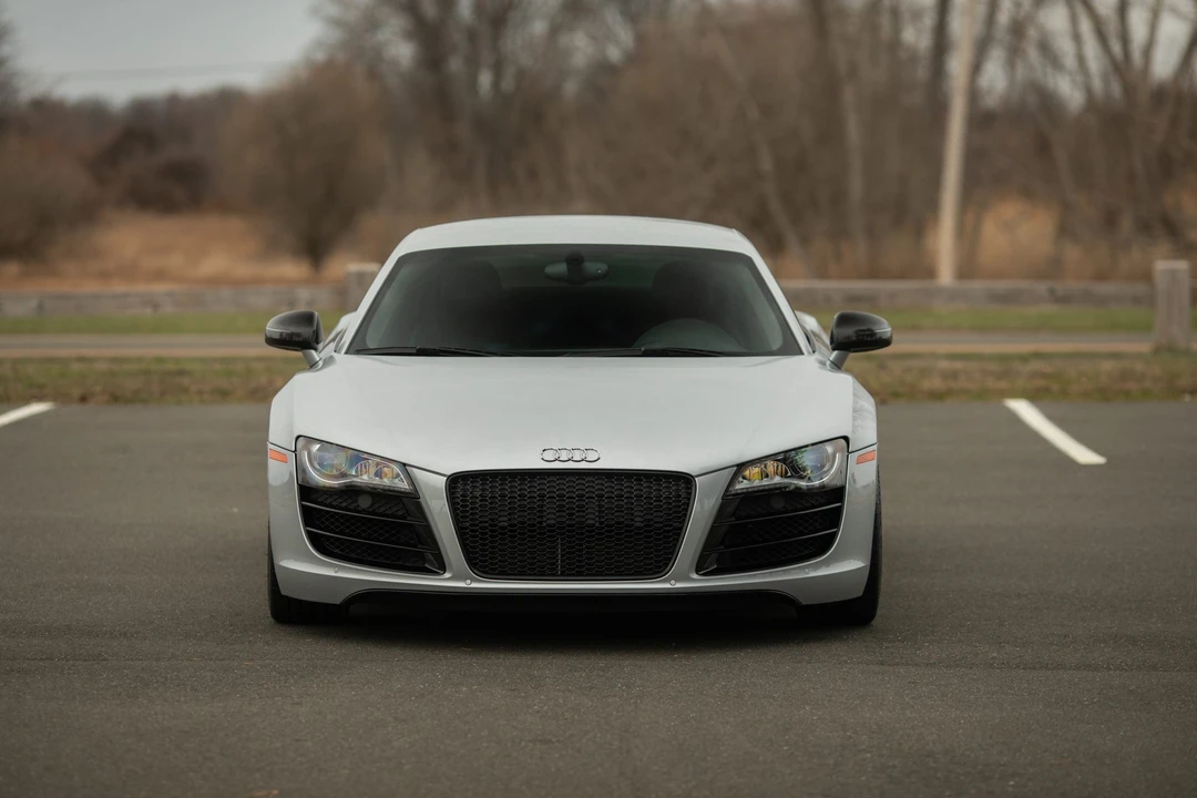 2010 Audi 42 R8 - Image 16 of 31