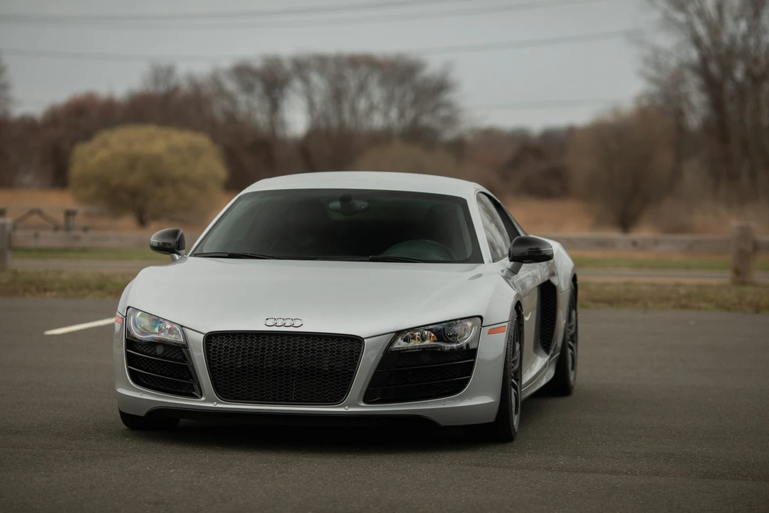 2010 Audi 42 R8 - Image 15 of 31