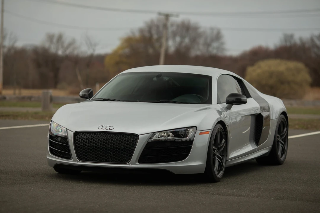 2010 Audi 42 R8 - Image 14 of 31