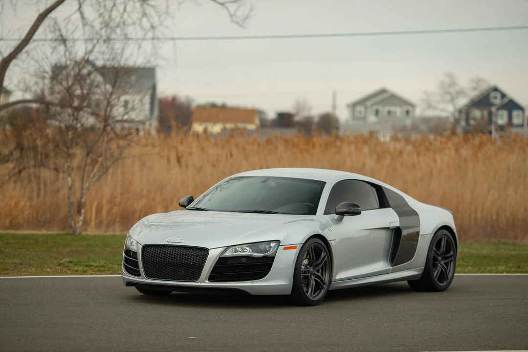 2010 Audi 42 R8 - Image 12 of 31