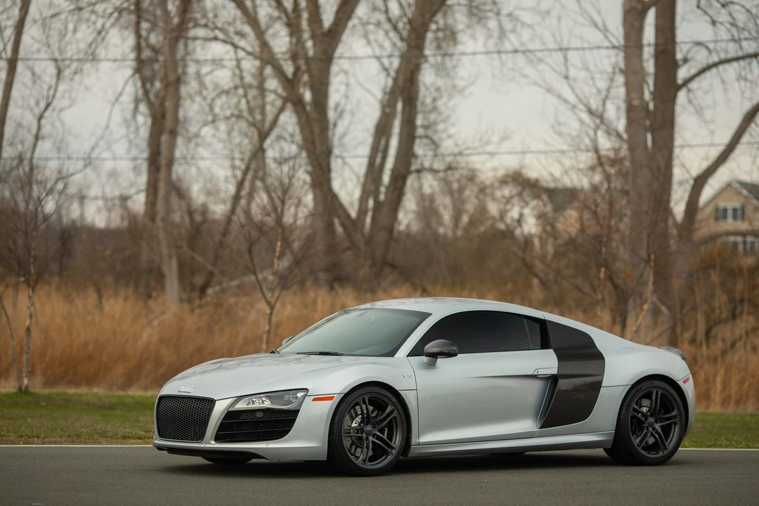2010 Audi 42 R8 - Image 5 of 31