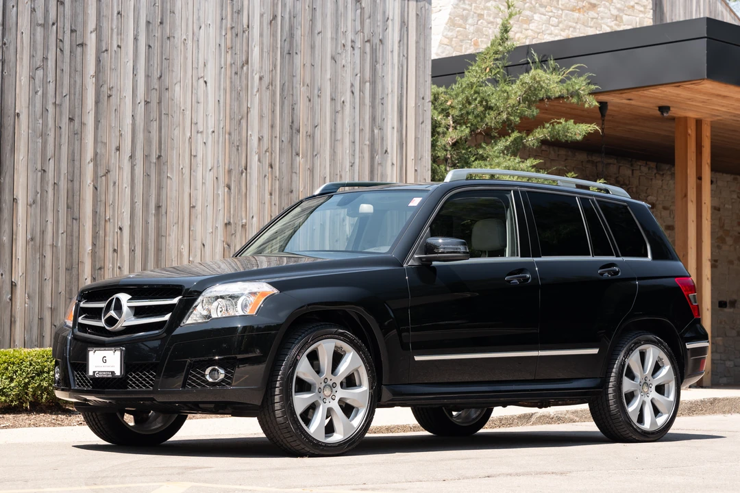 2010 Mercedes-Benz GLK-Class - Image 2 of 31