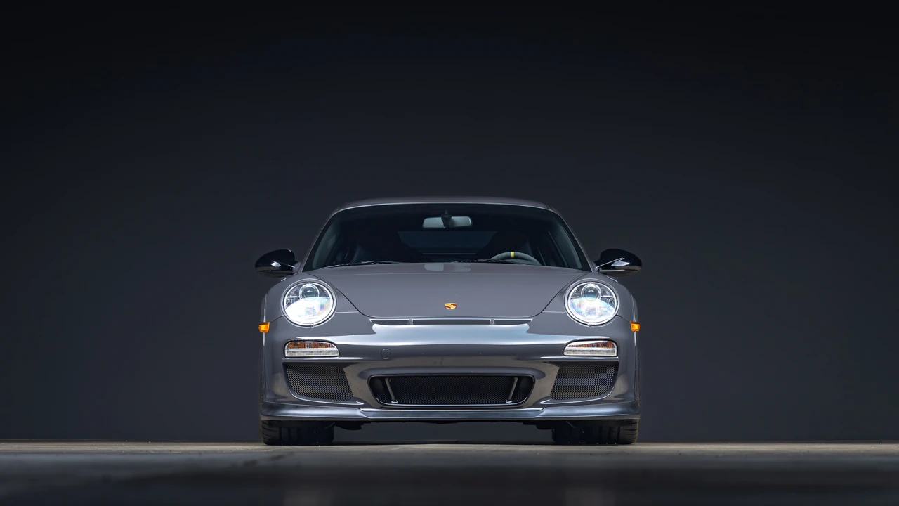 2010 Porsche 997 GT3 RS - Image 10 of 31