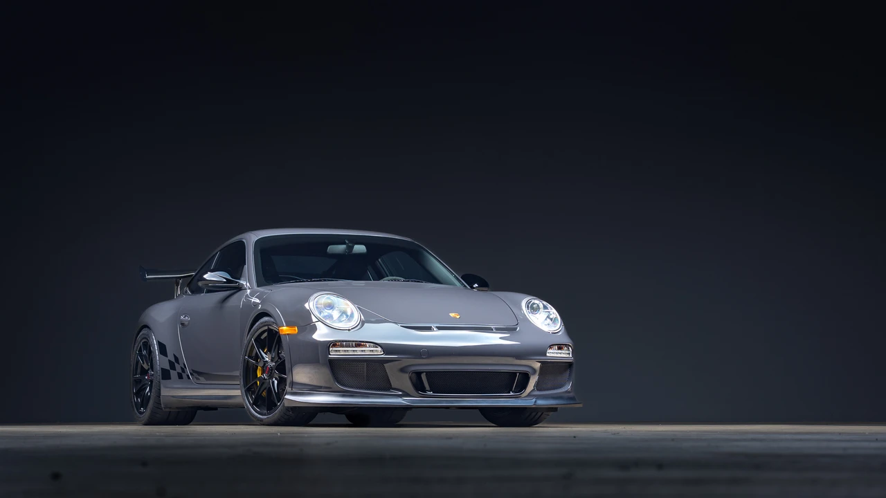 2010 Porsche 997 GT3 RS - Image 12 of 31