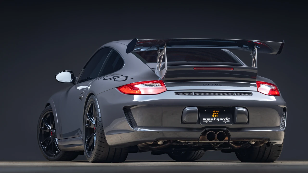 2010 Porsche 997 GT3 RS - Image 22 of 31