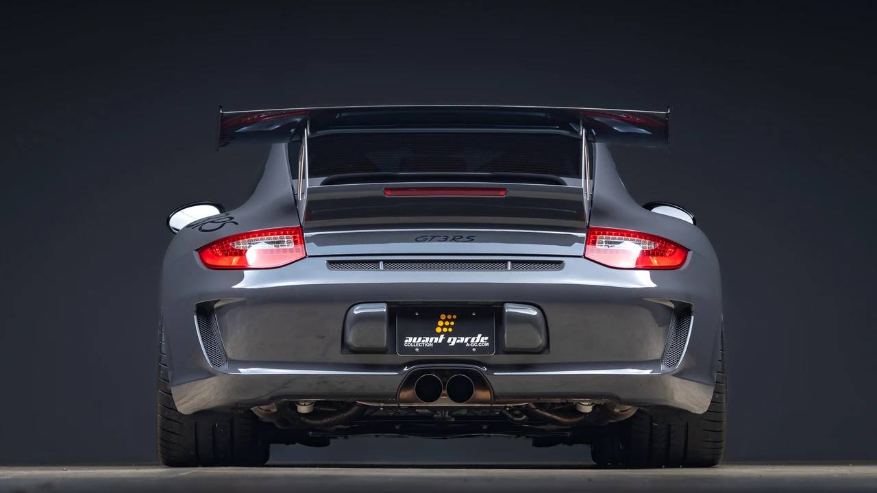 2010 Porsche 997 GT3 RS - Image 25 of 31