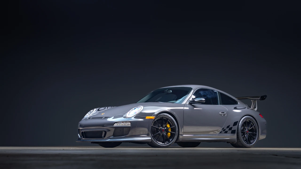 2010 Porsche 997 GT3 RS - Image 7 of 31