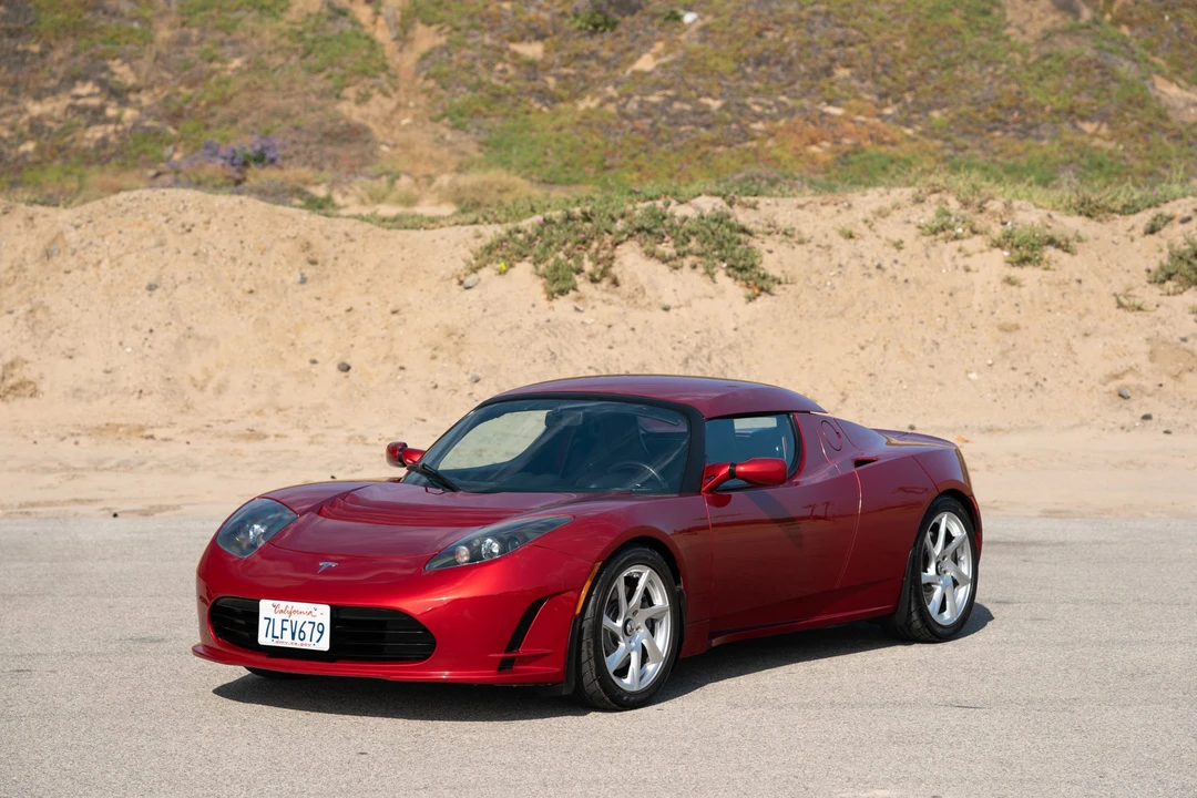 2010 Tesla Roadster - Image 4 of 31