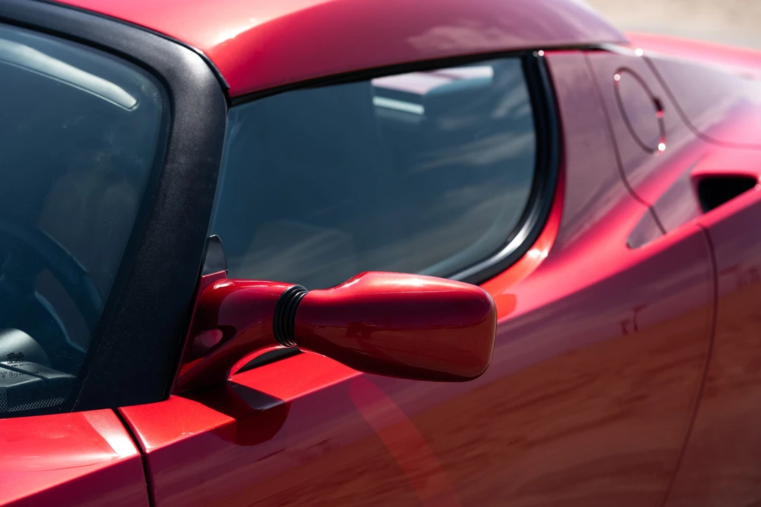 2010 Tesla Roadster - Image 27 of 31