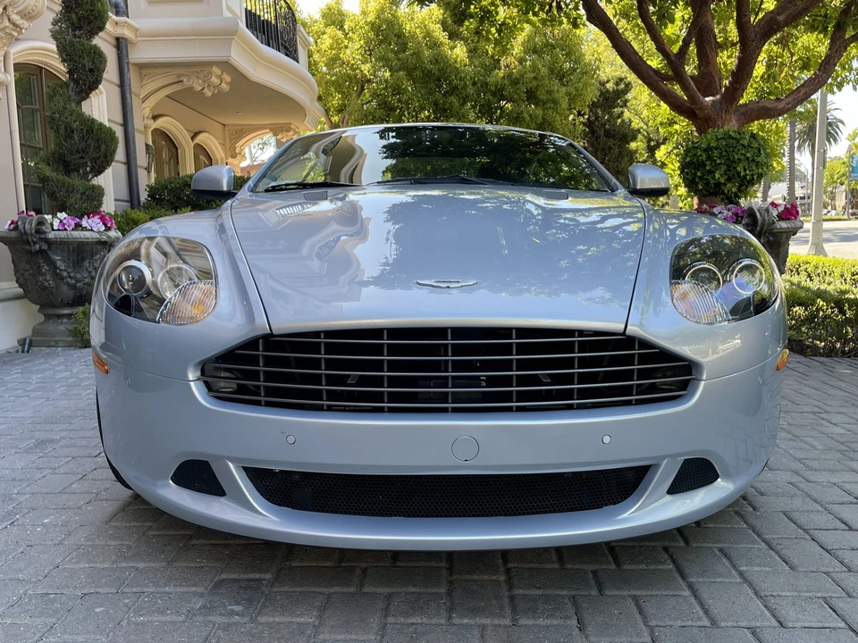 2011 Aston Martin DB9 - Image 10 of 31