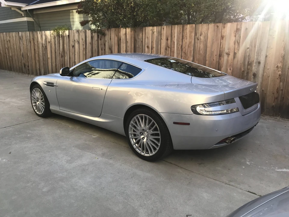 2011 Aston Martin DB9 - Image 11 of 31