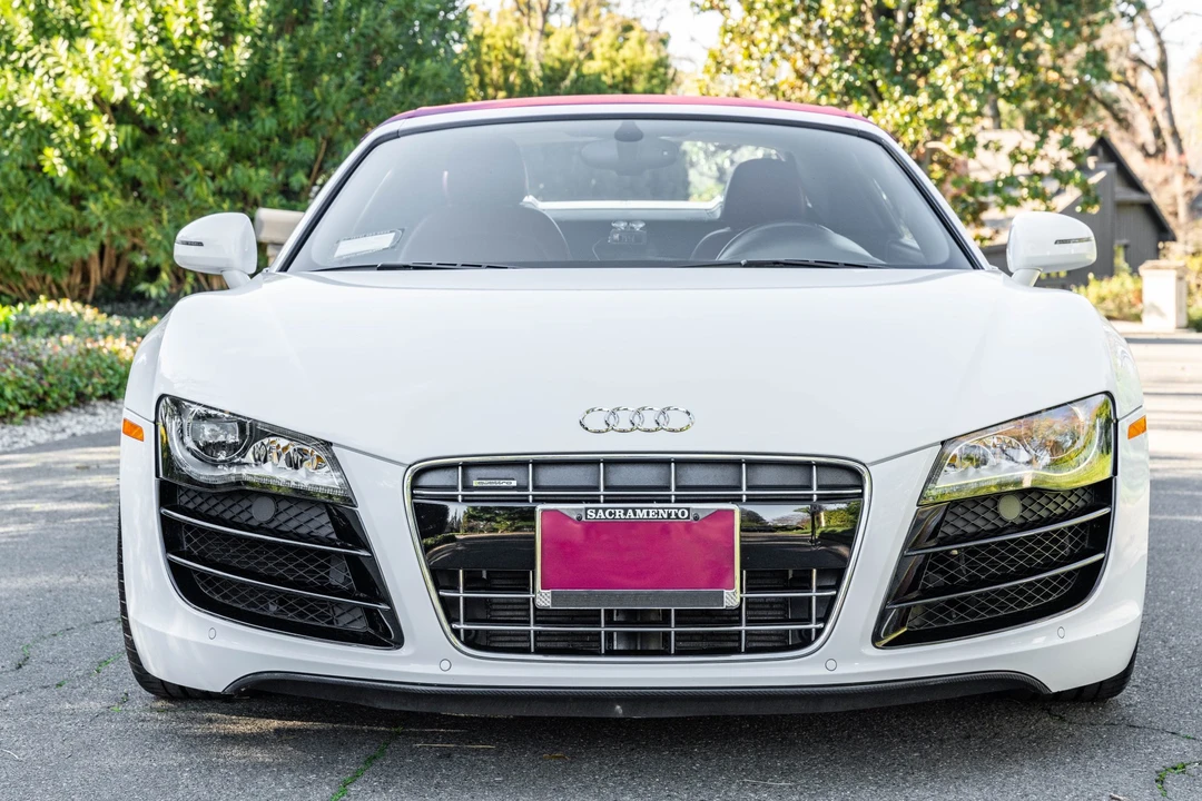 2011 Audi 42 R8 - Image 12 of 31