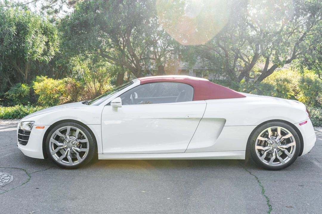 2011 Audi 42 R8 - Image 18 of 31