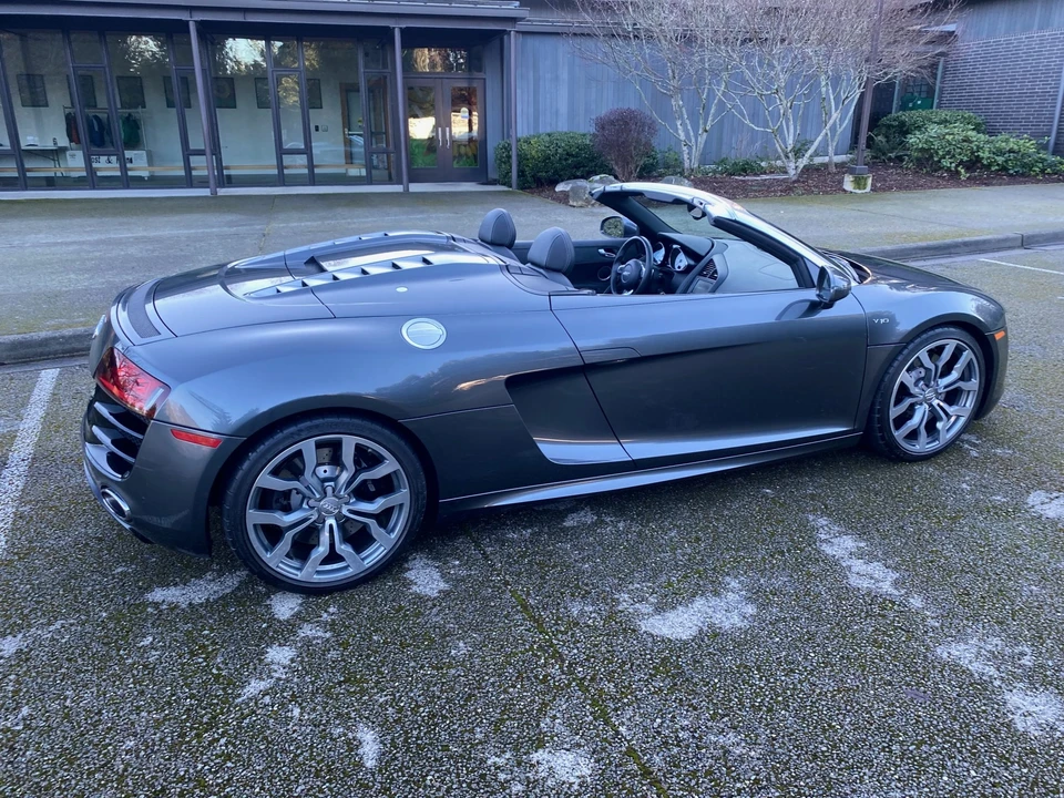 2011 Audi 42 R8 - Image 23 of 31