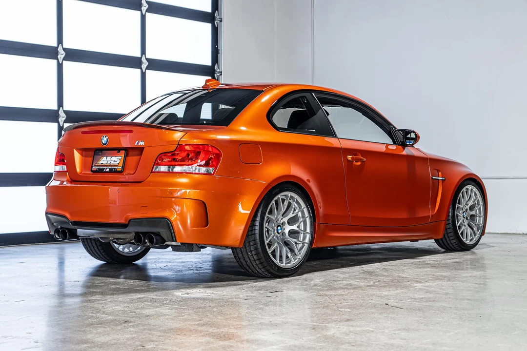 2011 BMW 1M - Image 7 of 31