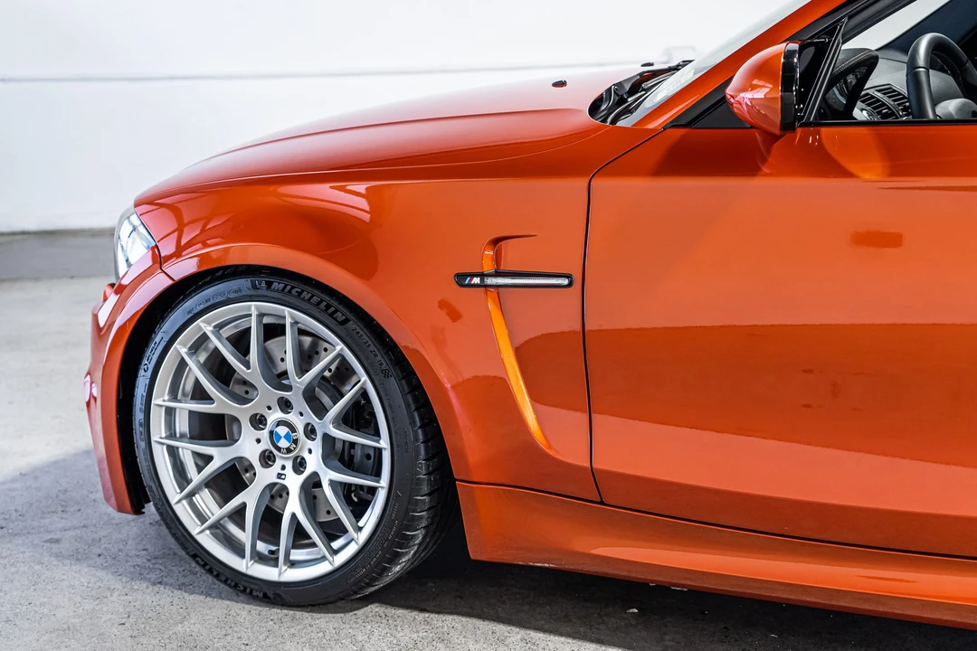 2011 BMW 1M - Image 24 of 31