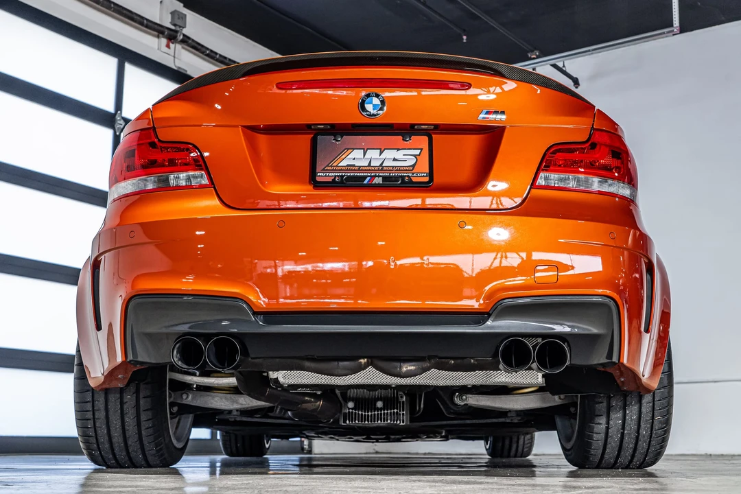 2011 BMW 1M - Image 27 of 31