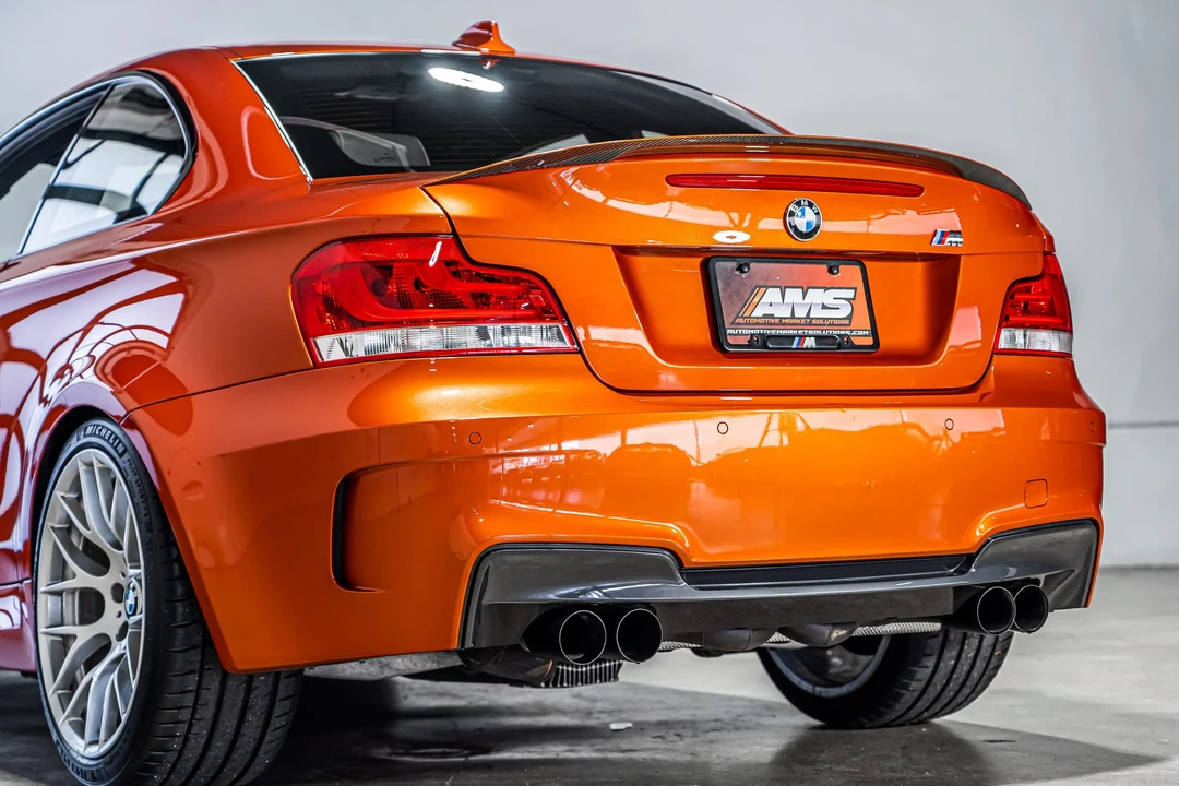 2011 BMW 1M - Image 26 of 31