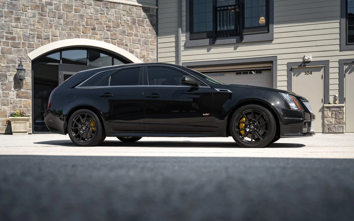 2011 Cadillac CTS-V 2nd Gen - Image 13 of 31