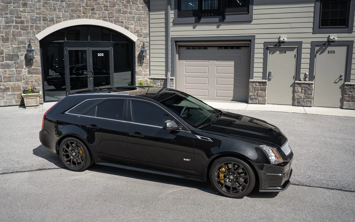 2011 Cadillac CTS-V 2nd Gen - Image 10 of 31
