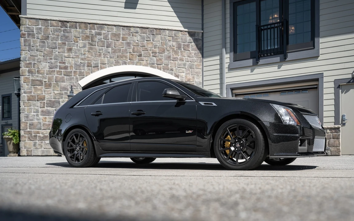 2011 Cadillac CTS-V 2nd Gen - Image 9 of 31