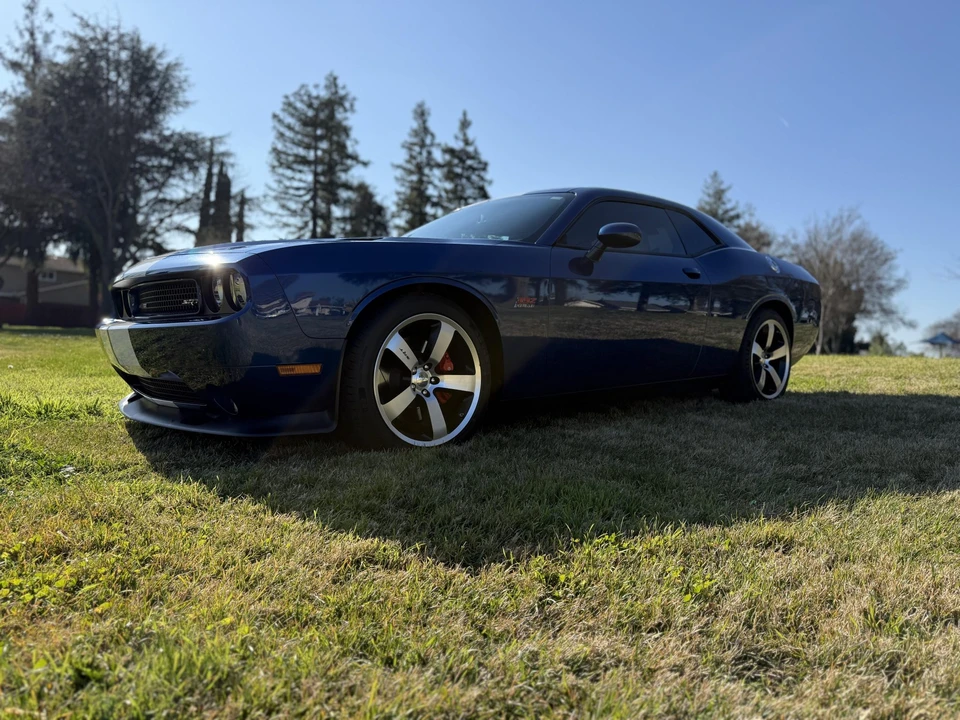 2011 Dodge Challenger SRT8 & 392 3rd Gen - Image 28 of 31