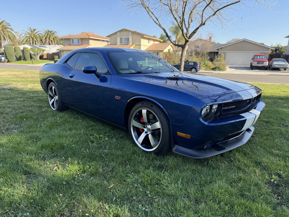 2011 Dodge Challenger SRT8 & 392 3rd Gen - Image 25 of 31