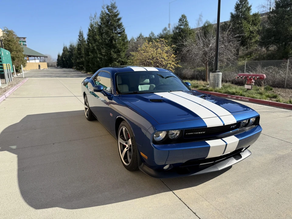 2011 Dodge Challenger SRT8 & 392 3rd Gen - Image 4 of 31