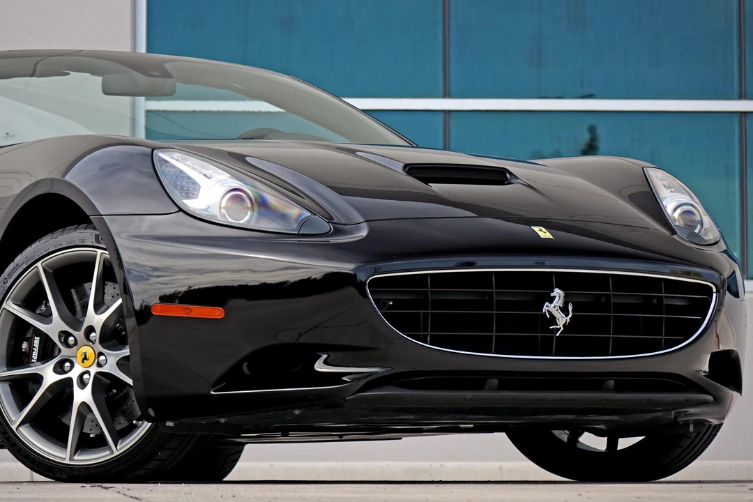 2011 Ferrari California - Image 30 of 31
