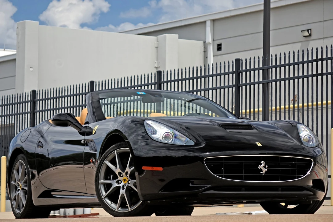2011 Ferrari California - Image 7 of 31