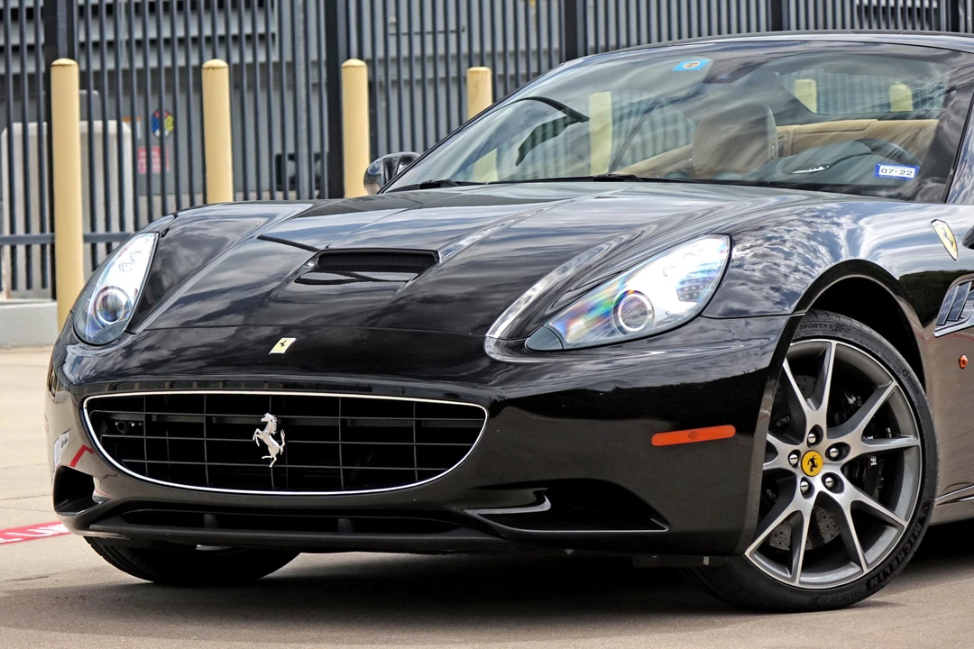 2011 Ferrari California - Image 21 of 31