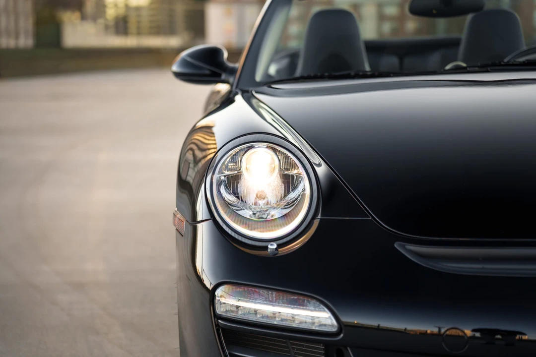 2011 Porsche 997 Carrera 4S - Image 14 of 31