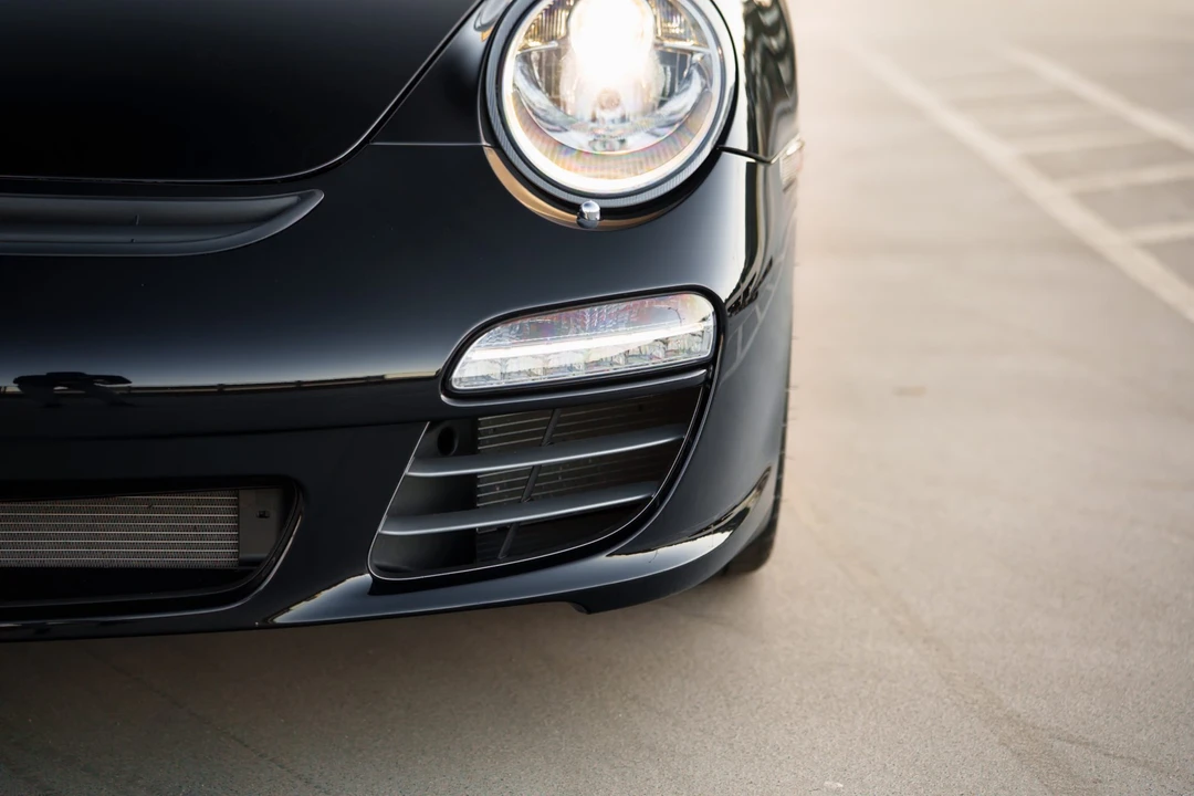 2011 Porsche 997 Carrera 4S - Image 18 of 31