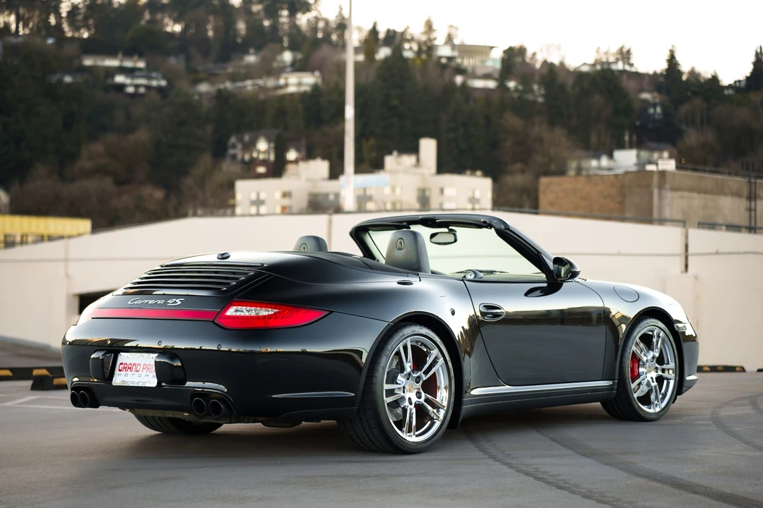2011 Porsche 997 Carrera 4S - Image 4 of 31