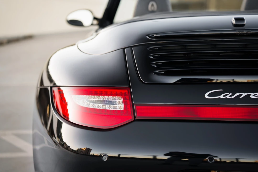 2011 Porsche 997 Carrera 4S - Image 27 of 31