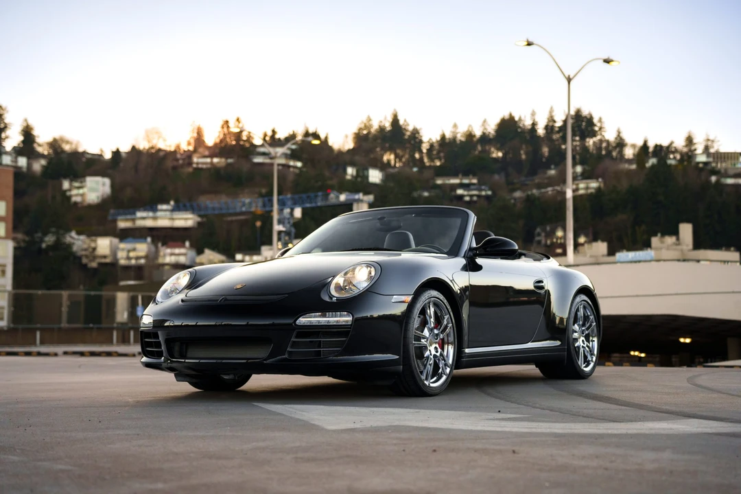 2011 Porsche 997 Carrera 4S - Image 9 of 31