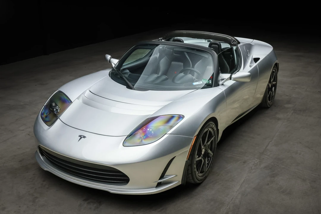 2011 Tesla Roadster - Image 30 of 31