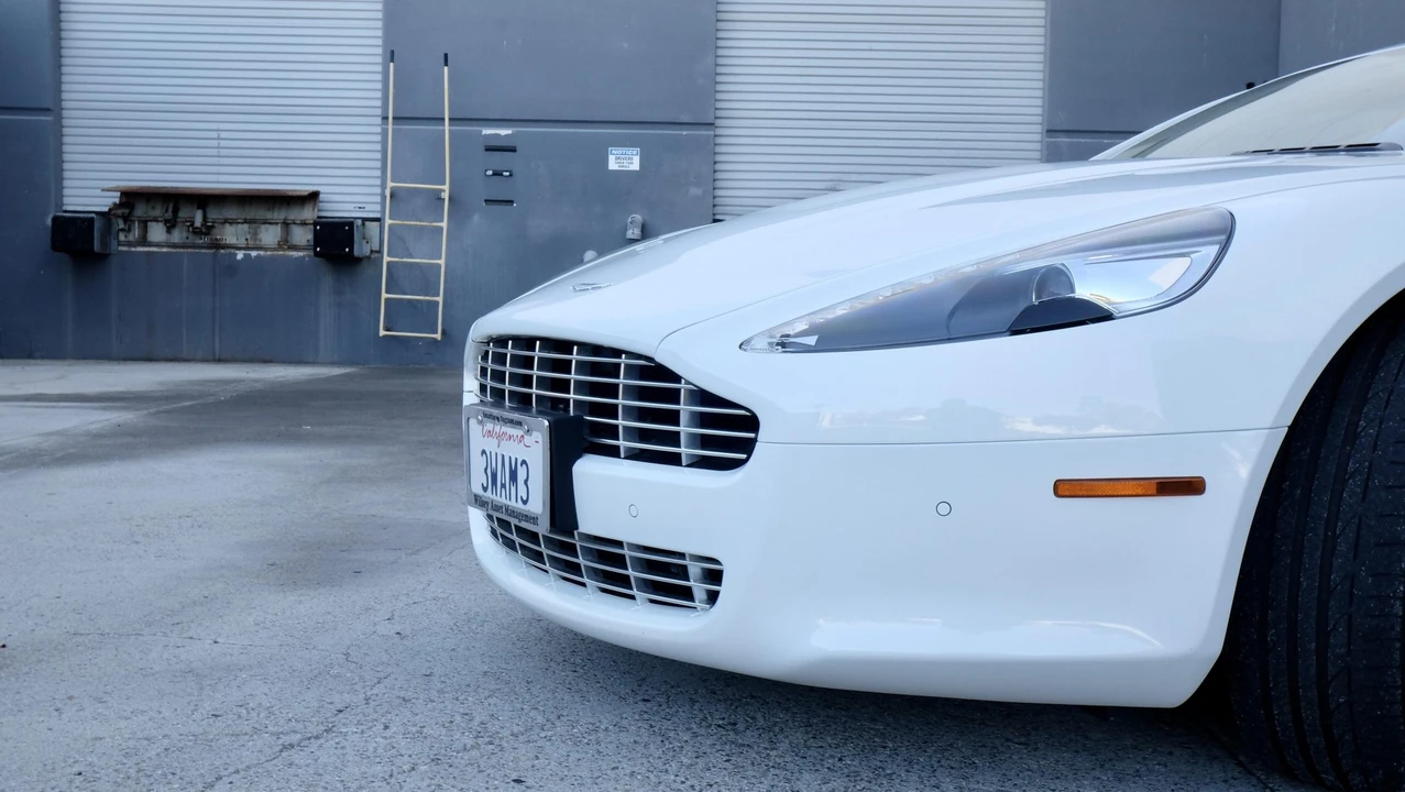 2012 Aston Martin Rapide - Image 30 of 31