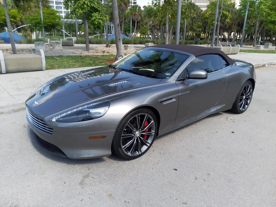 2012 Aston Martin Virage (2011-2012) - Image 2 of 31