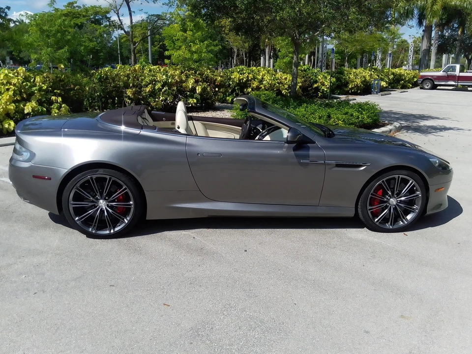 2012 Aston Martin Virage (2011-2012) - Image 11 of 31