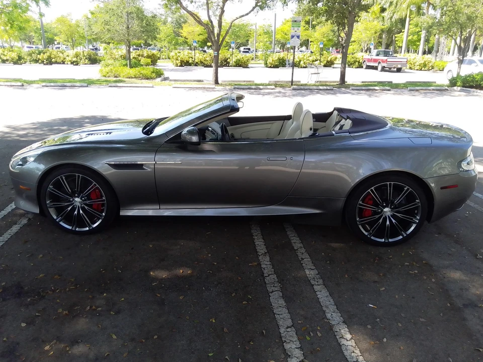 2012 Aston Martin Virage (2011-2012) - Image 10 of 31