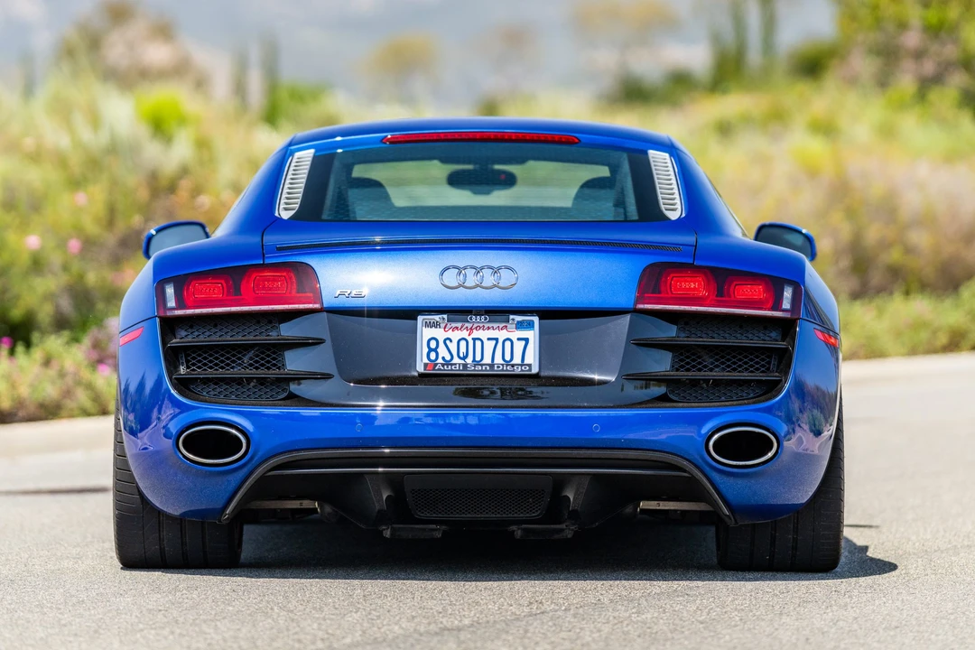 2012 Audi 42 R8 - Image 8 of 31