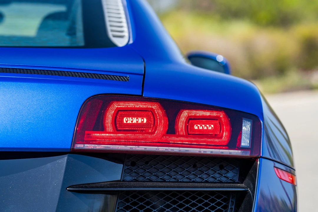 2012 Audi 42 R8 - Image 25 of 31
