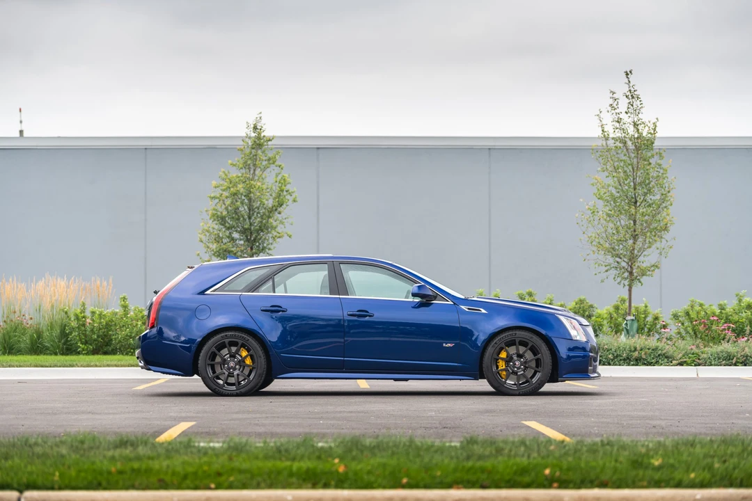 2012 Cadillac CTS-V 2nd Gen - Image 8 of 31