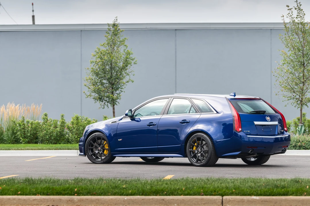 2012 Cadillac CTS-V 2nd Gen - Image 5 of 31