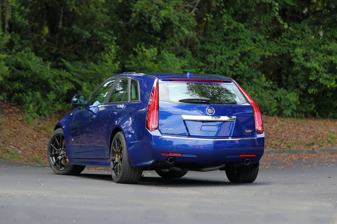 2012 Cadillac CTS-V 2nd Gen - Image 15 of 31