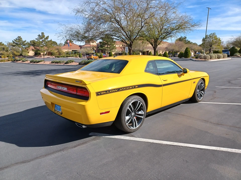 2012 Dodge Challenger SRT8 & 392 3rd Gen - Image 5 of 31