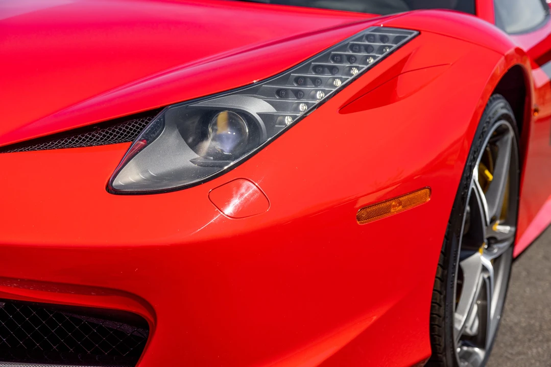 2012 Ferrari 458 Spider - Image 20 of 31