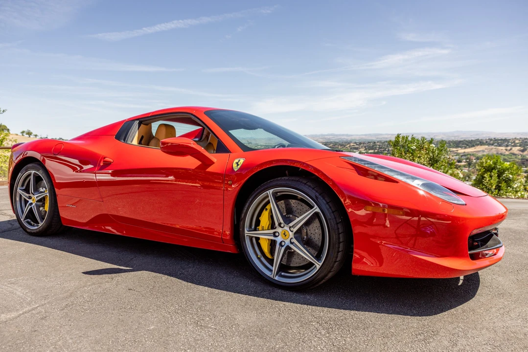 2012 Ferrari 458 Spider - Image 10 of 31